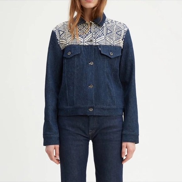Anthropologie LEVI'S French Fringe Trucker Jacket - Picture 6 of 8